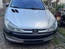 Silber Gebraucht 2001 Peugeot 206 CC Cabrio | 1.300 € (Guter Preis)