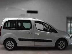 Silber metallic Gebraucht 2013 Citroën Berlingo SELECTION Van / Kleinbus | 16.570 €