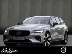 Silber Gebraucht 2024 Volvo V60 Plus Kombi | 46.860 € (Etwas zu teuer)