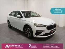 Weiß Gebraucht 2024 Skoda Scala Selection Kleinwagen | 22.870 € (Guter Preis)