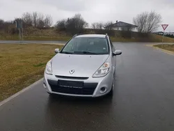Silber Gebraucht 2012 Renault Clio GrandTour Kombi | 2.699 € (Guter Preis)