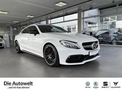 Polarweiss unilack (weiß) Gebraucht 2017 Mercedes C63S AMG AMG Coupé | 53.988 € (Superpreis)