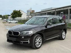 Braun Gebraucht 2016 BMW X5 Performance SUV | 16.990 € (Fairer Preis)
