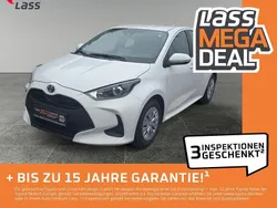 Schneeweiß Gebraucht 2022 Toyota Yaris Hybrid Business Edition Kleinwagen | 17.980 € (Guter Preis)