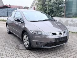 Grau Gebraucht 2010 Honda Civic Comfort Limousine | 5.899 € (Fairer Preis)