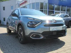 Island blau (metallic) Gebraucht 2024 Citroën C4 SUV | 19.990 € (Etwas zu teuer)