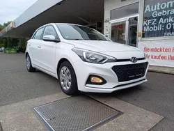 Polar white Gebraucht 2019 Hyundai i20 Select Kleinwagen | 8.490 € (Guter Preis)