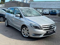 Polarsilber metalliclack Gebraucht 2012 Mercedes B200 Sport Van / Kleinbus | 9.999 € (Guter Preis)