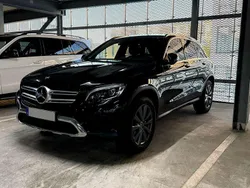 Schwarz Gebraucht 2017 Mercedes GLC250 SUV | 29.500 € (Etwas zu teuer)