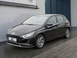 Schwarz Neu 2024 Hyundai i20 Trend Limousine | 20.950 € (Fairer Preis)