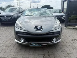 Grau Gebraucht 2009 Peugeot 207 CC Roland Garros Cabrio | 2.999 € (Fairer Preis)
