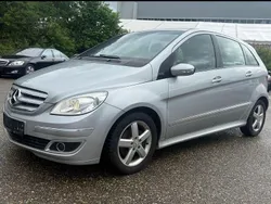 Silber Gebraucht 2009 Mercedes B200 Van / Kleinbus | 6.250 € (Fairer Preis)