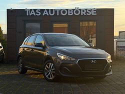 Braun Gebraucht 2019 Hyundai i30 YES! Limousine | 9.990 € (Fairer Preis)