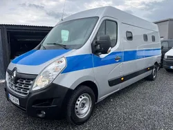 Grau Gebraucht 2016 Renault Master Van | 34.999 €