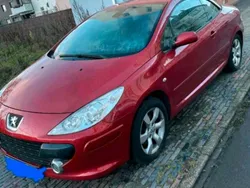 Rot Gebraucht 2006 Peugeot 307 CC Cabrio | 4.000 € (Fairer Preis)