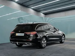 Schwarz Gebraucht 2024 Mercedes C180 Avantgarde Kombi | 36.514 € (Fairer Preis)