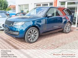 Petrolix blue in gloss finish Gebraucht 2023 Land Rover Range Rover HSE SUV | 134.995 €