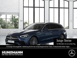 Sodalithblau metallic Gebraucht 2024 Mercedes C300 AMG Kombi | 46.230 € (Fairer Preis)