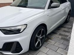 Weiß Gebraucht 2020 Audi A1 Sportback S-Line Kleinwagen | 21.700 € (Guter Preis)