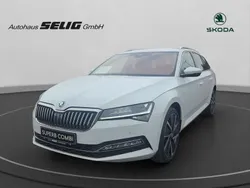 Moon.weiss metallic Gebraucht 2024 Skoda Superb Style Kombi | 39.346 € (Fairer Preis)