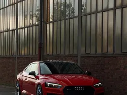 Rot Gebraucht 2018 Audi RS5 Coupé | 53.990 € (Etwas zu teuer)