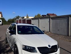 Weiß Gebraucht 2014 Skoda Octavia RS Kombi | 15.500 € (Etwas zu teuer)