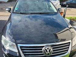 Schwarz Gebraucht 2009 VW Passat Kombi | 2.500 € (Guter Preis)