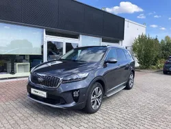 Graphit met (grau) Gebraucht 2020 Kia Sorento 2 SUV | 28.480 € (Etwas zu teuer)