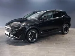 Pearl black Neu 2025 Nissan Qashqai N-Connecta SUV | 37.640 € (Fairer Preis)