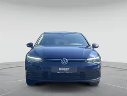 Atlantic blue metallic Gebraucht 2022 VW Golf VIII Life Limousine | 19.450 € (Fairer Preis)