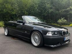 Schwarz Gebraucht 1997 BMW 328 Cabriolet Cabrio | 12.000 € (Fairer Preis)
