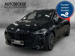 Schwarz Gebraucht 2024 BMW 230e Active Tourer M Sport Van / Kleinbus | 52.990 € (Etwas zu teuer)