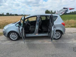 Silber Gebraucht 2012 Opel Meriva Active Van / Kleinbus | 6.900 € (Fairer Preis)