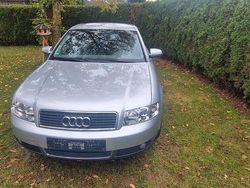 Silber Gebraucht 2001 Audi A4 Limousine | 3.999 € (Etwas zu teuer)