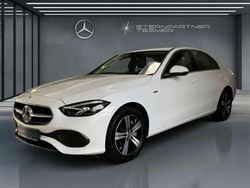 Weiß Gebraucht 2025 Mercedes C300e Avantgarde Limousine | 41.880 € (Superpreis)