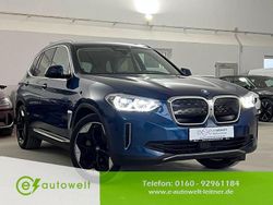 Blau Gebraucht 2021 BMW iX3 Impressive SUV | 33.290 € (Fairer Preis)