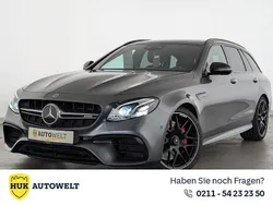 Grau Gebraucht 2018 Mercedes E63S AMG AMG Limousine | 56.460 € (Superpreis)