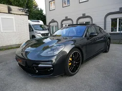 Vulkangrau Gebraucht 2017 Porsche Panamera Turbo Limousine | 53.950 € (Fairer Preis)