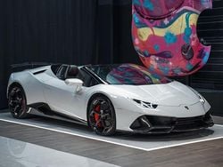 Weiß Gebraucht 2020 Lamborghini Huracán Cabrio | 309.980 €