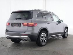 Grau Gebraucht 2024 Mercedes GLB180 Advanced SUV | 39.650 € (Fairer Preis)