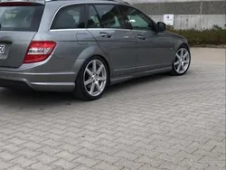 Silber Gebraucht 2008 Mercedes C220 AMG Kombi | 11.990 €