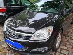 Schwarz Gebraucht 2008 Opel Astra Cabriolet Cabrio | 3.999 € (Fairer Preis)