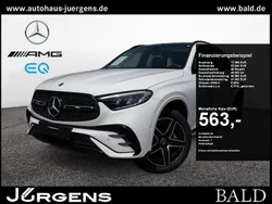 Weiss polarweiss Gebraucht 2023 Mercedes GLC400d AMG SUV | 59.390 € (Superpreis)