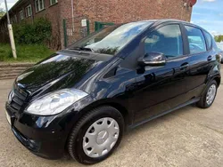 Schwarz Gebraucht 2011 Mercedes A160 Limousine | 8.990 € (Teuer)