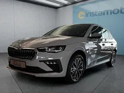 Grau Gebraucht 2025 Skoda Scala Kleinwagen | 40.949 €