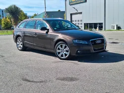 Braun Gebraucht 2011 Audi A4 Kombi | 5.500 € (Superpreis)