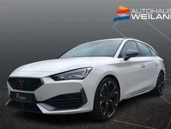 Weiß Gebraucht 2022 Cupra Leon VZ Limousine | 31.990 € (Teuer)
