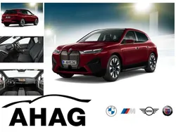 Aventurinrot metallic Gebraucht 2022 BMW iX SUV | 49.840 € (Etwas zu teuer)