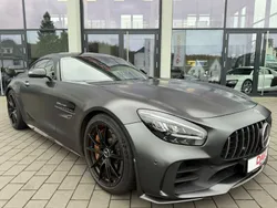 Mercedes AMG GT R