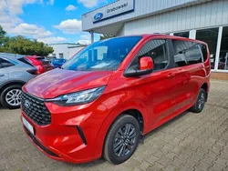 Rot Gebraucht 2024 Ford Tourneo Custom Titanium Van / Kleinbus | 43.900 € (Teuer)